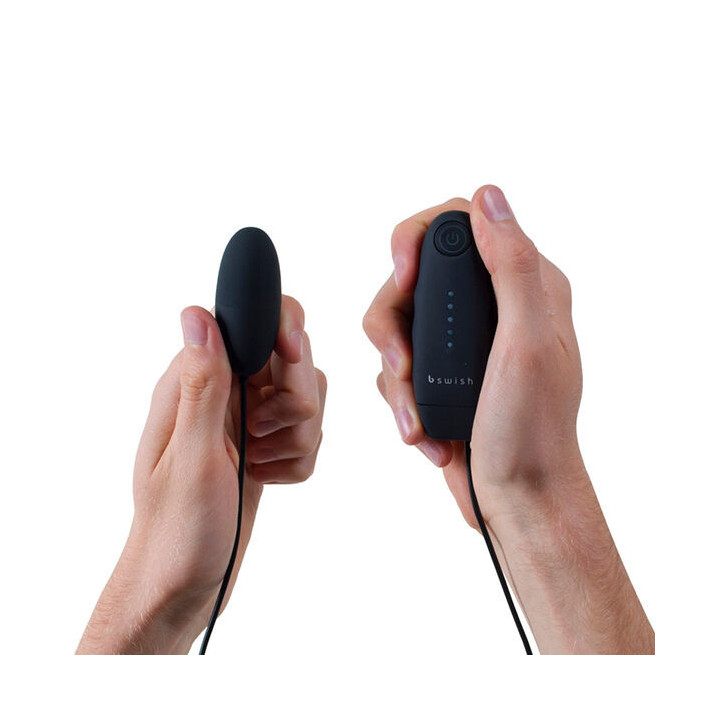B SWISH - BALA VIBRATÓRIA BNAUGHTY CLSSICA PRETA