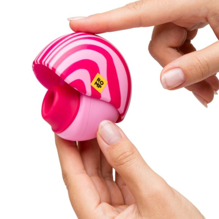 ROMP - SPIN CLITORAL SUCTION ANTITUDE COM ABERTURA E FECHAMENTO ROTATIVOS
