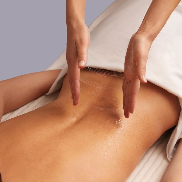 MIXGLISS - 2 EM 1 LUBRIFICANTE À BASE DE ÁGUA E GEL DE MASSAGEM NURU ALOE VERA 150 ML
