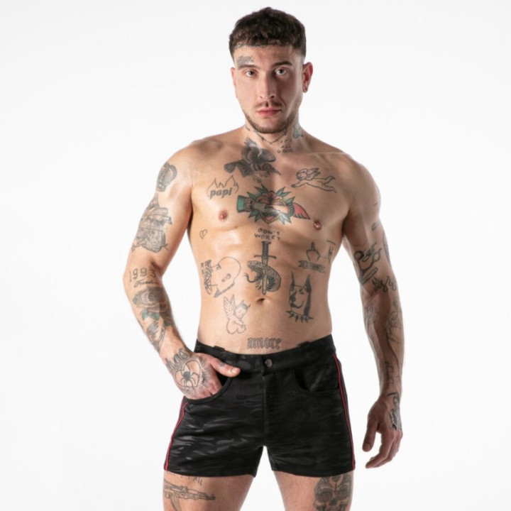 LOCKER GEAR - CAMISETA PRETA CURTA COM ACESSO MILITAR COMPLETO - TAMANHO L